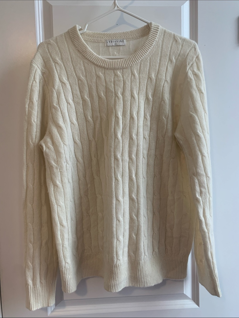 Lydia Vine Cashmere Cream Cable-Knit Crewneck Sweater